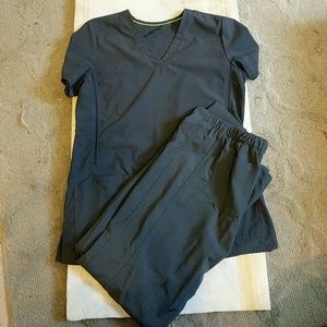 Med Couture Activate Scrubs